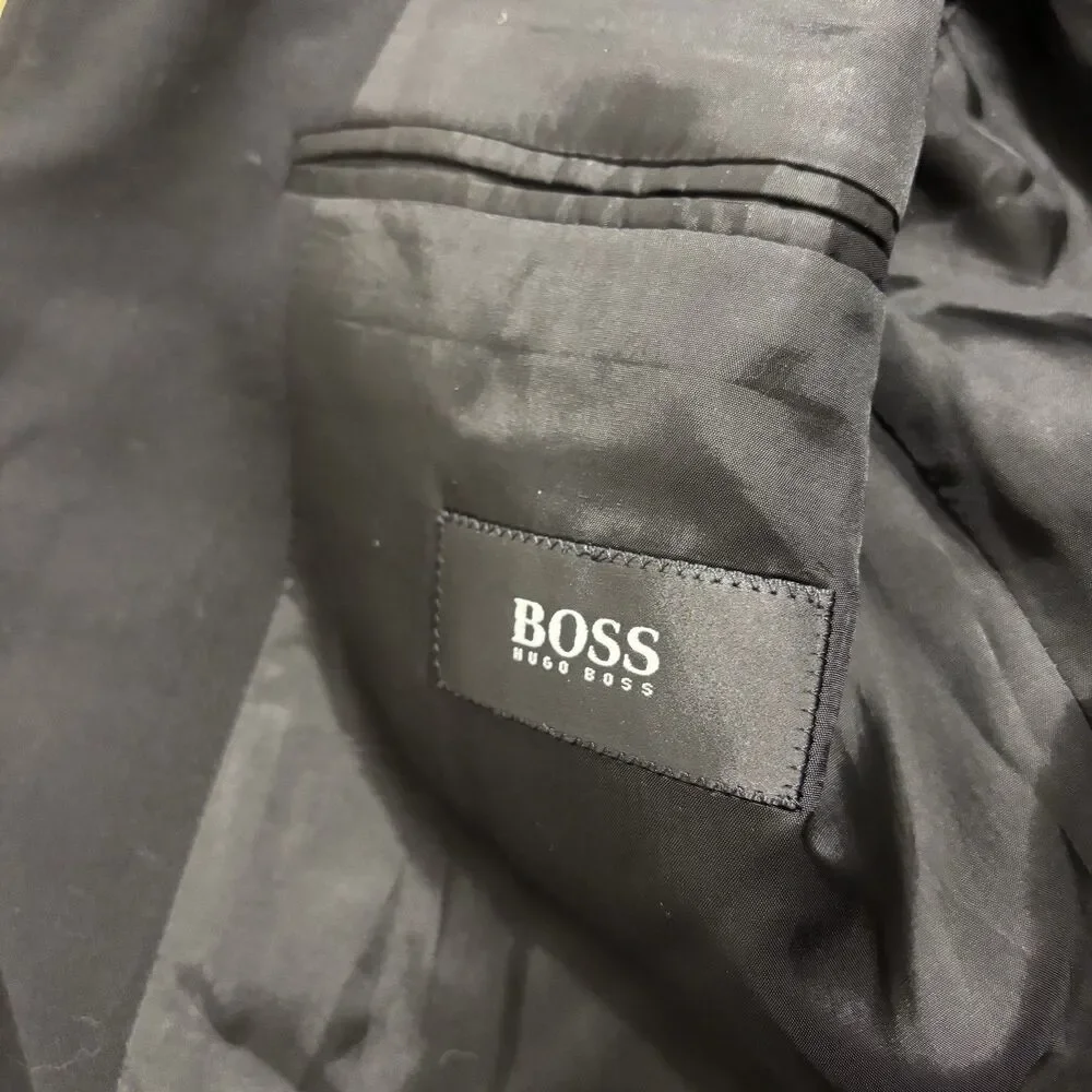Hugo Boss Blazer Mens 44L Black 100% Virgin Wool Jacket 3 Button Classic